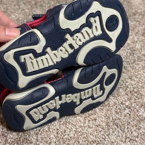 Timberland Kids Navy and Pink Sandals - Picture 10 of 11